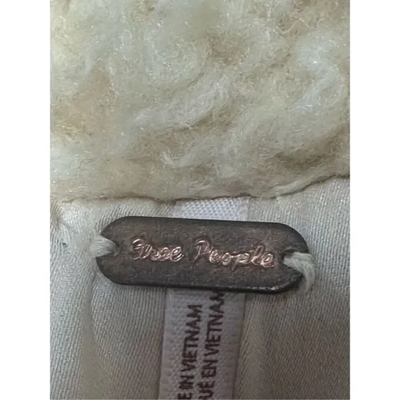 Free People Runway Popular Soft Teddy Bear Faux Fur Ivory Sherpa JacketSize M